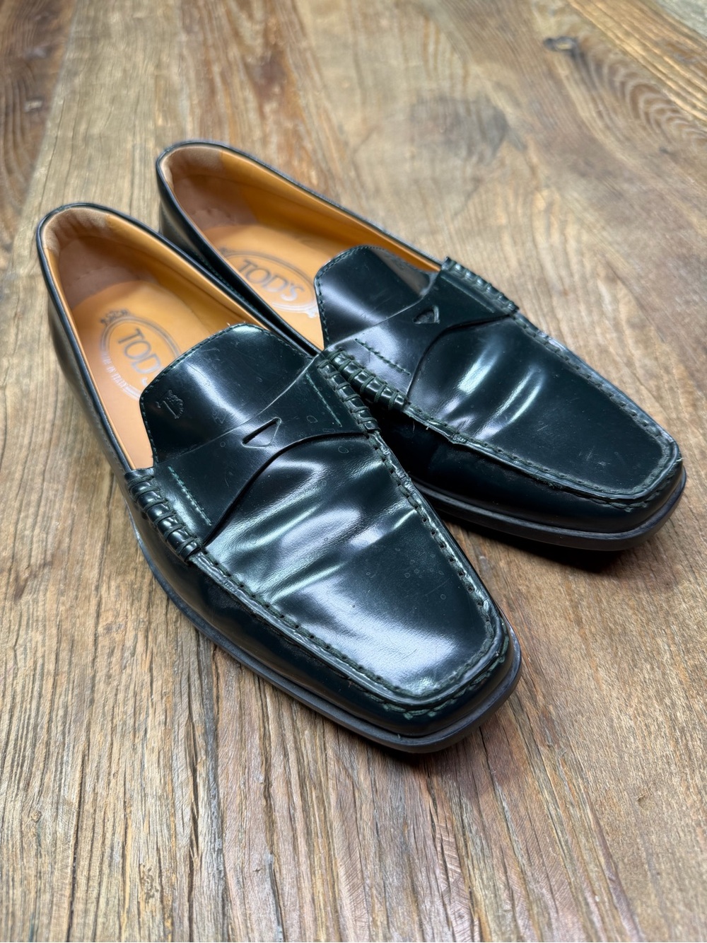 Tod's Women's Dark Green Leather Penny Loafers Size 37 ~ US 7